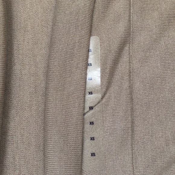 GAP open cardigan, dropped shoulder half sleeve neutral color New, Size XS - Picture 9 of 16